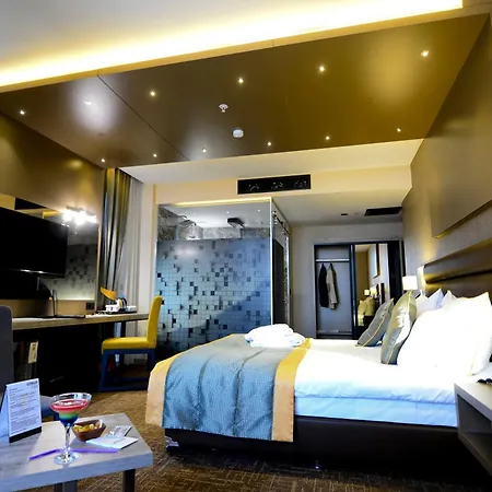 Hotel Empire Istanbul