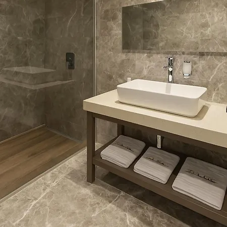 Hotel Empire Istanbul