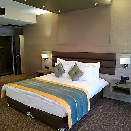 Hotel Empire