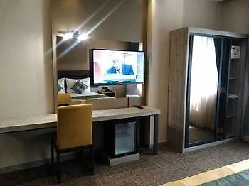 Hotel Empire