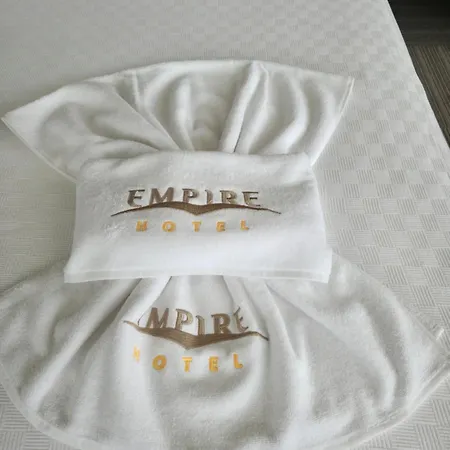 Empire 4*